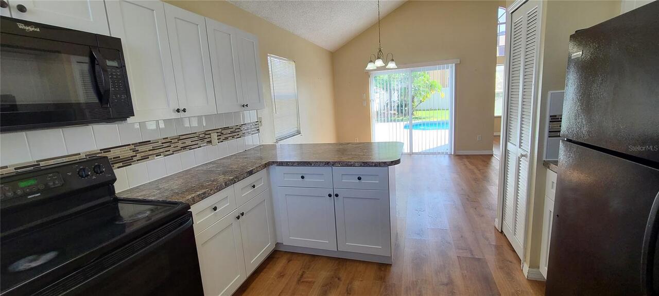 Listing Photo 9