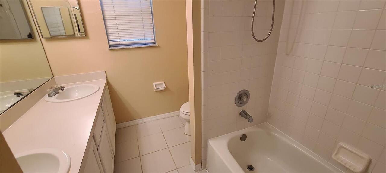 Listing Photo 14
