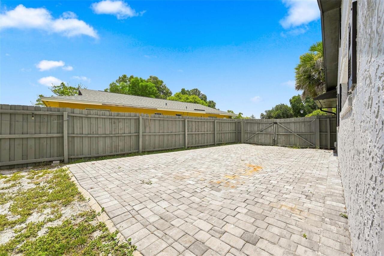 Listing Photo 44