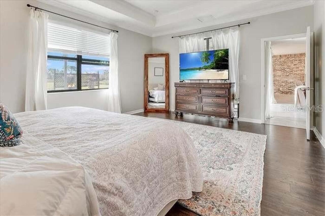 Listing Photo 17