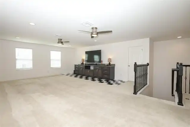 Listing Photo 27