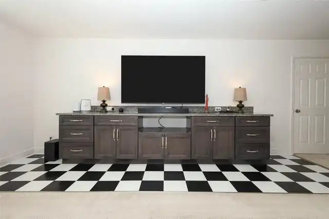 Listing Photo 29