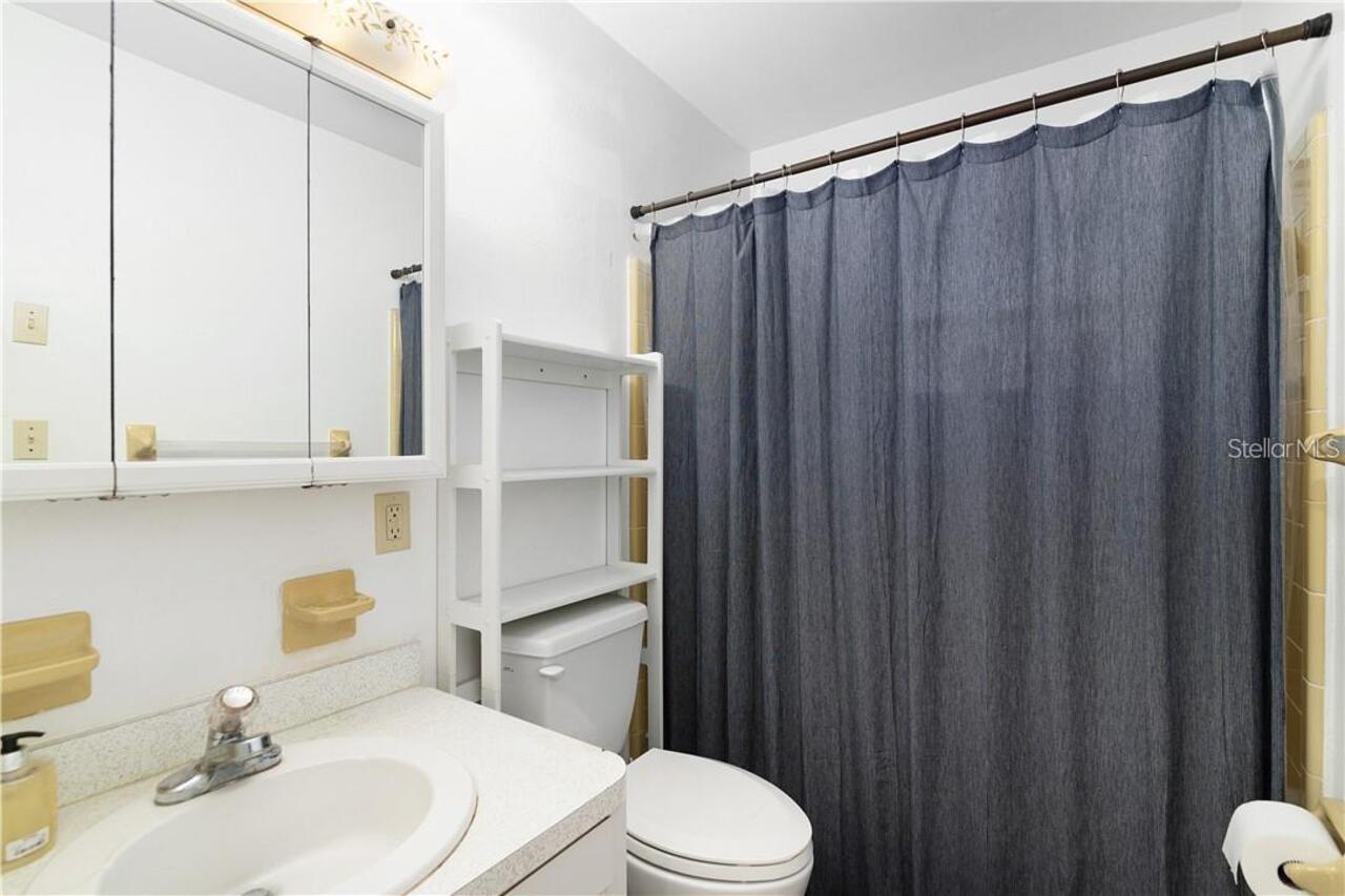 Listing Photo 8
