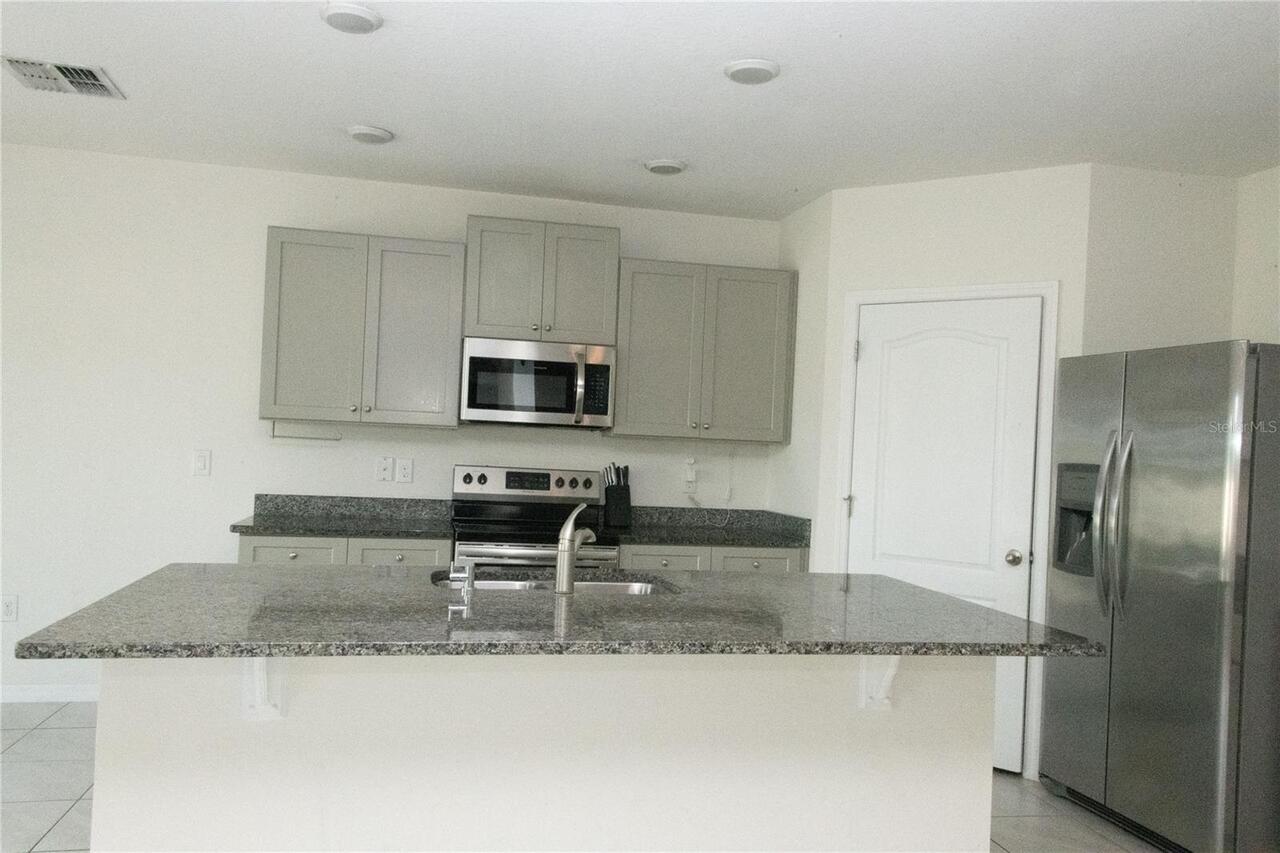 Listing Photo 28