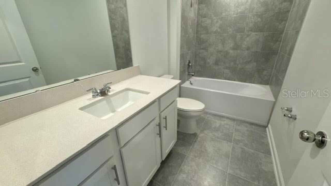 Listing Photo 14