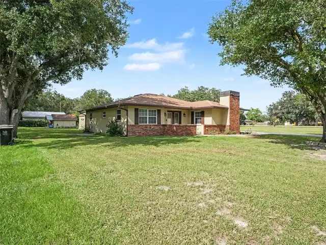 Listing Photo 6