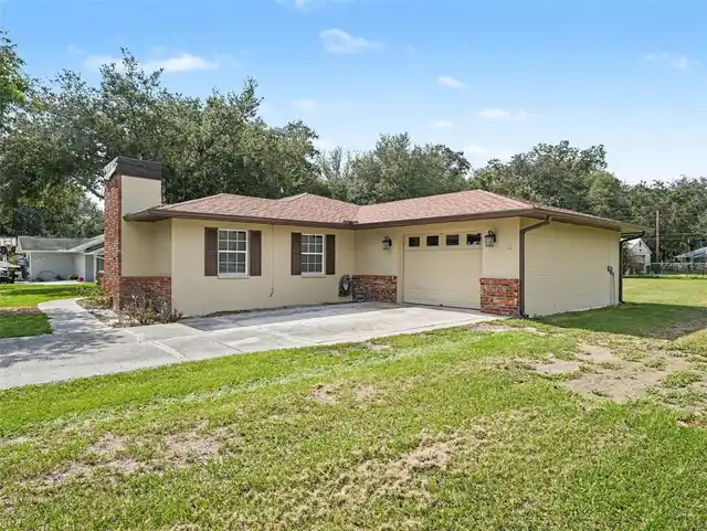 Listing Photo 8