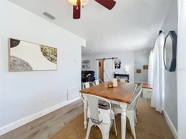 Listing Photo 12