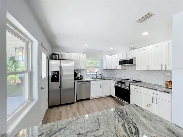 Listing Photo 13