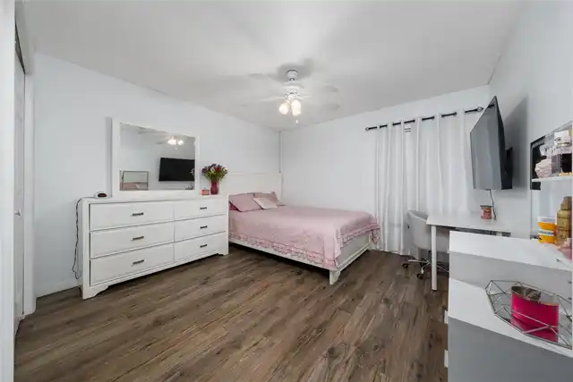Listing Photo 26