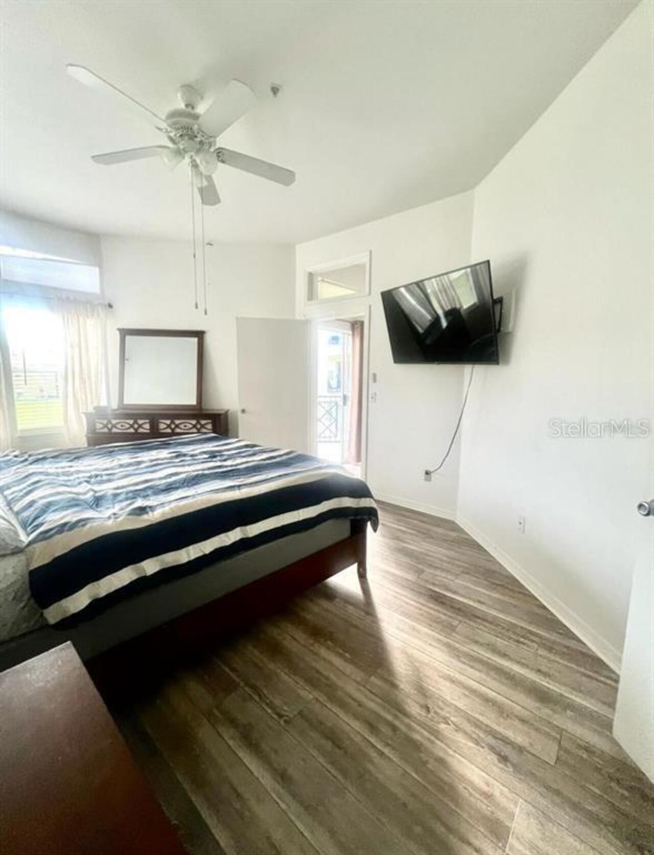 Listing Photo 16