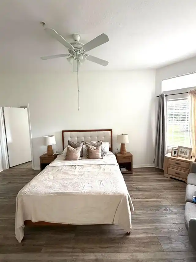 Listing Photo 15