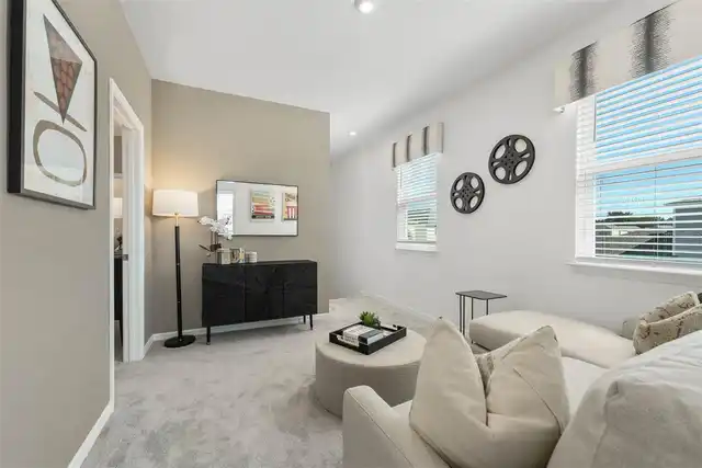 Listing Photo 18