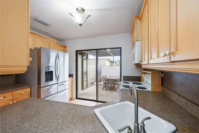 Listing Photo 17