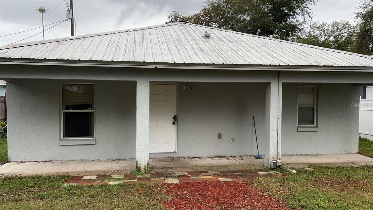 Listing Photo 8