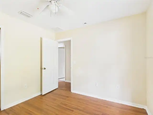 Listing Photo 20