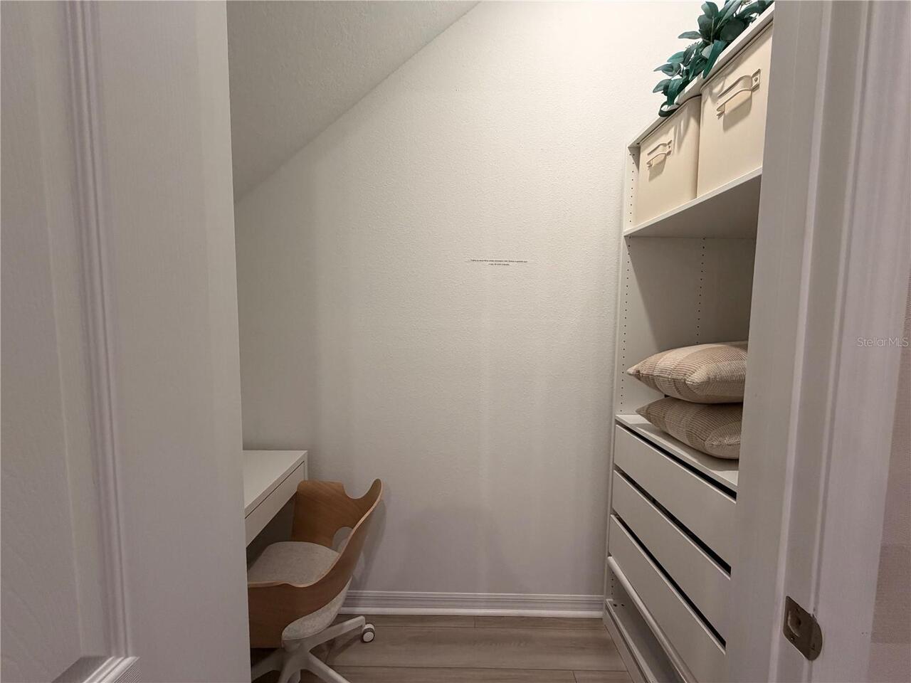 Listing Photo 17