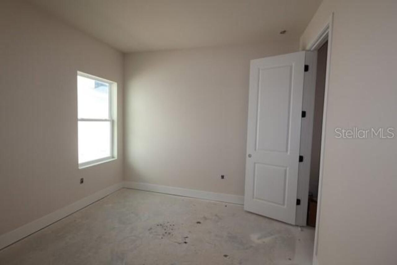 Listing Photo 13