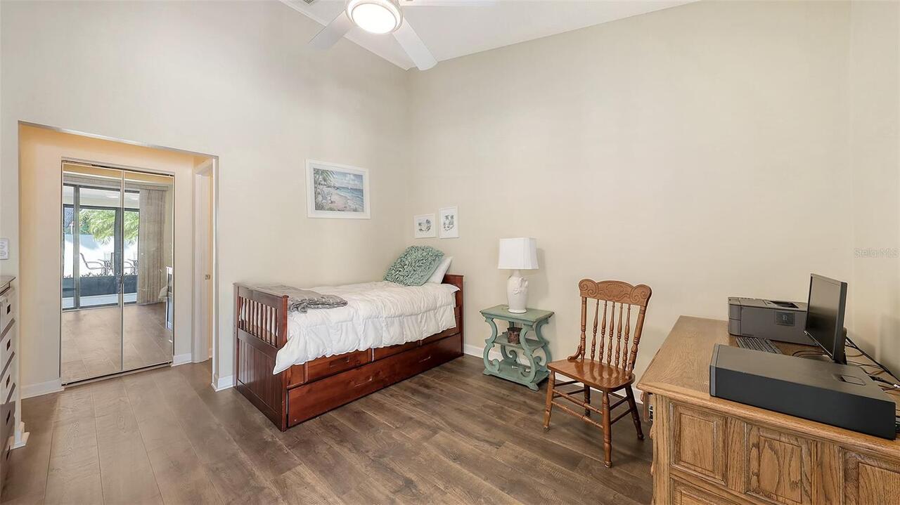 Listing Photo 23