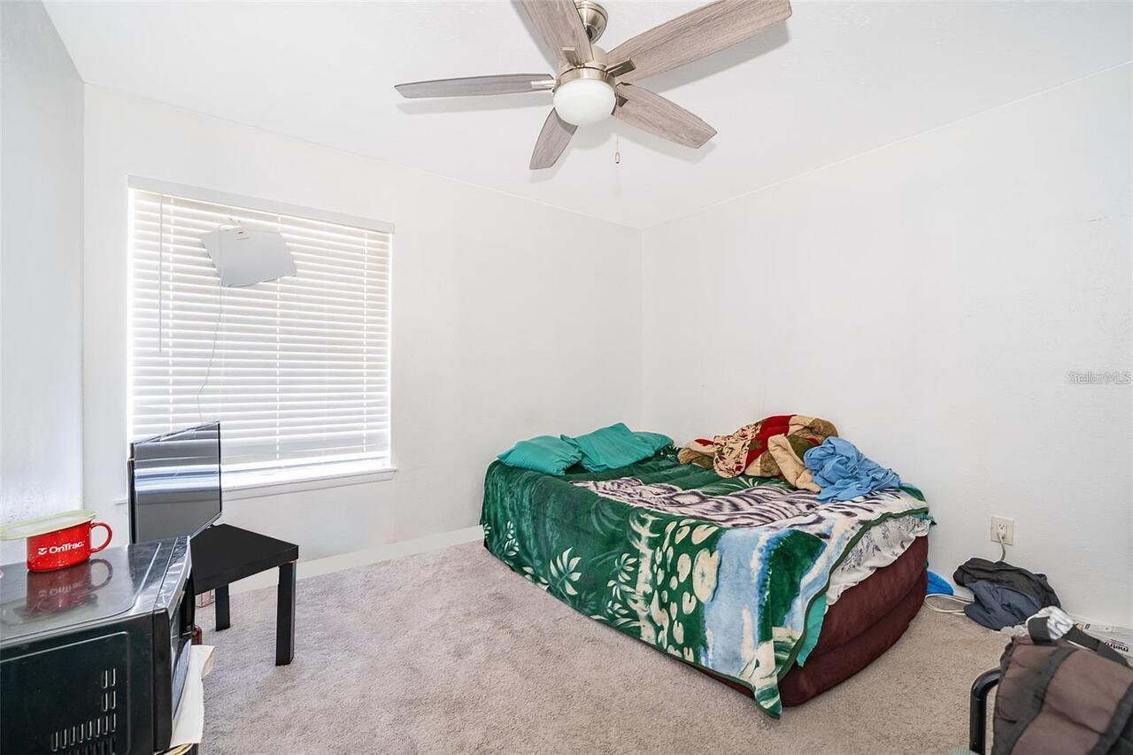 Listing Photo 14