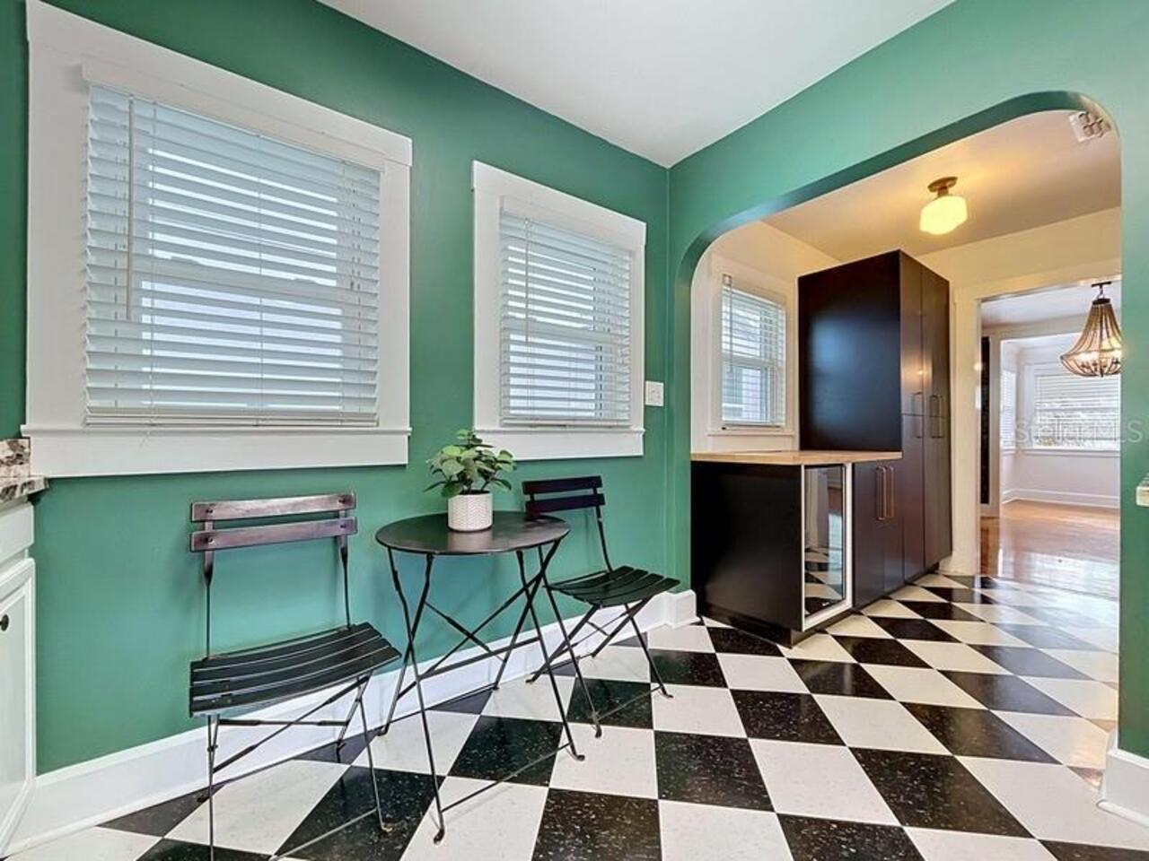 Listing Photo 6