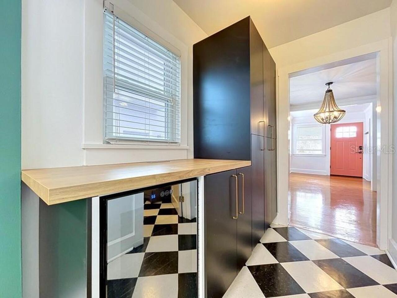 Listing Photo 7
