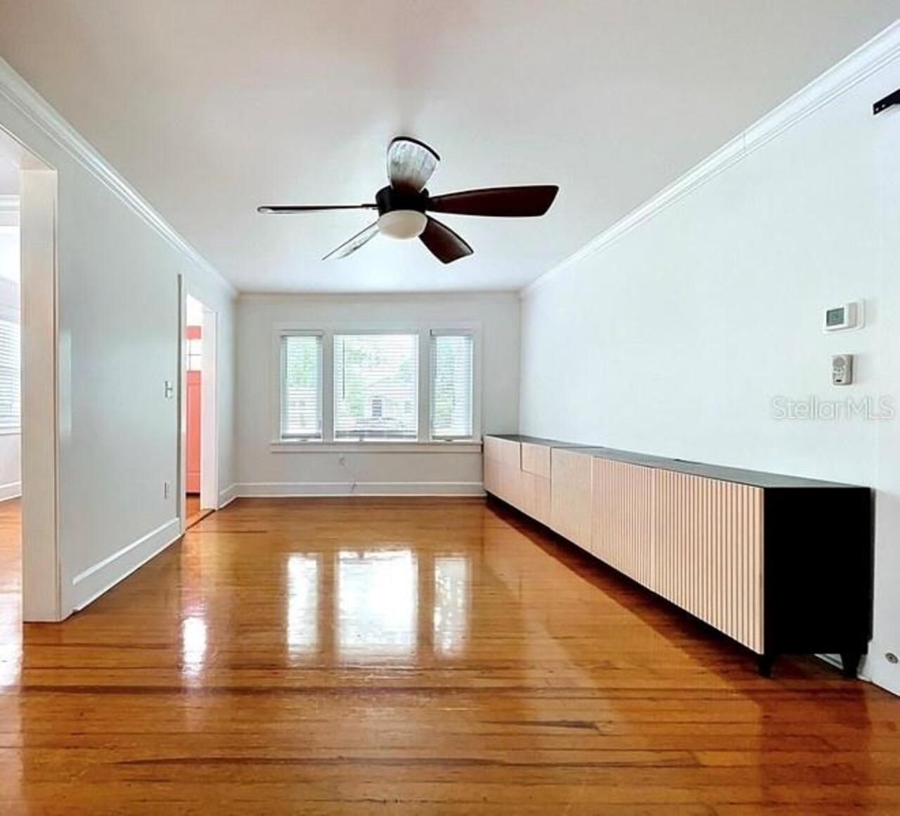 Listing Photo 9