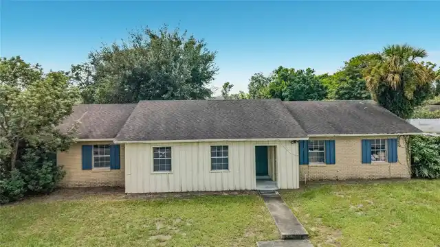 Listing Photo 6