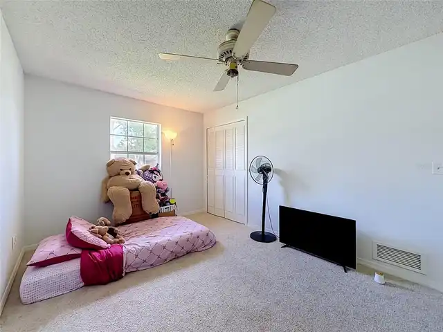 Listing Photo 38
