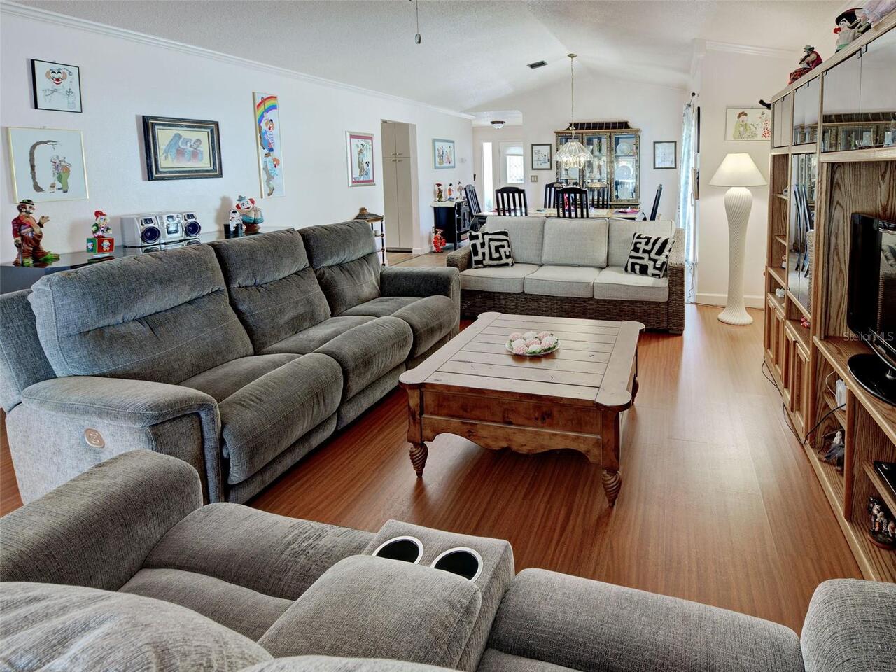 Listing Photo 41