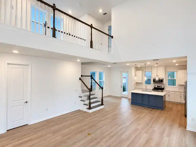 Listing Photo 17