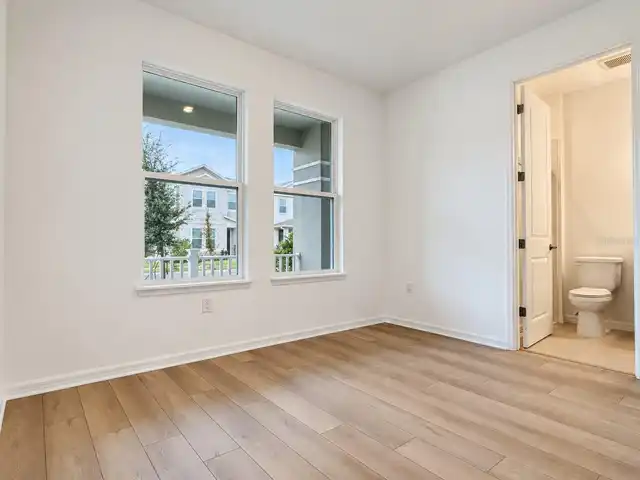 Listing Photo 22