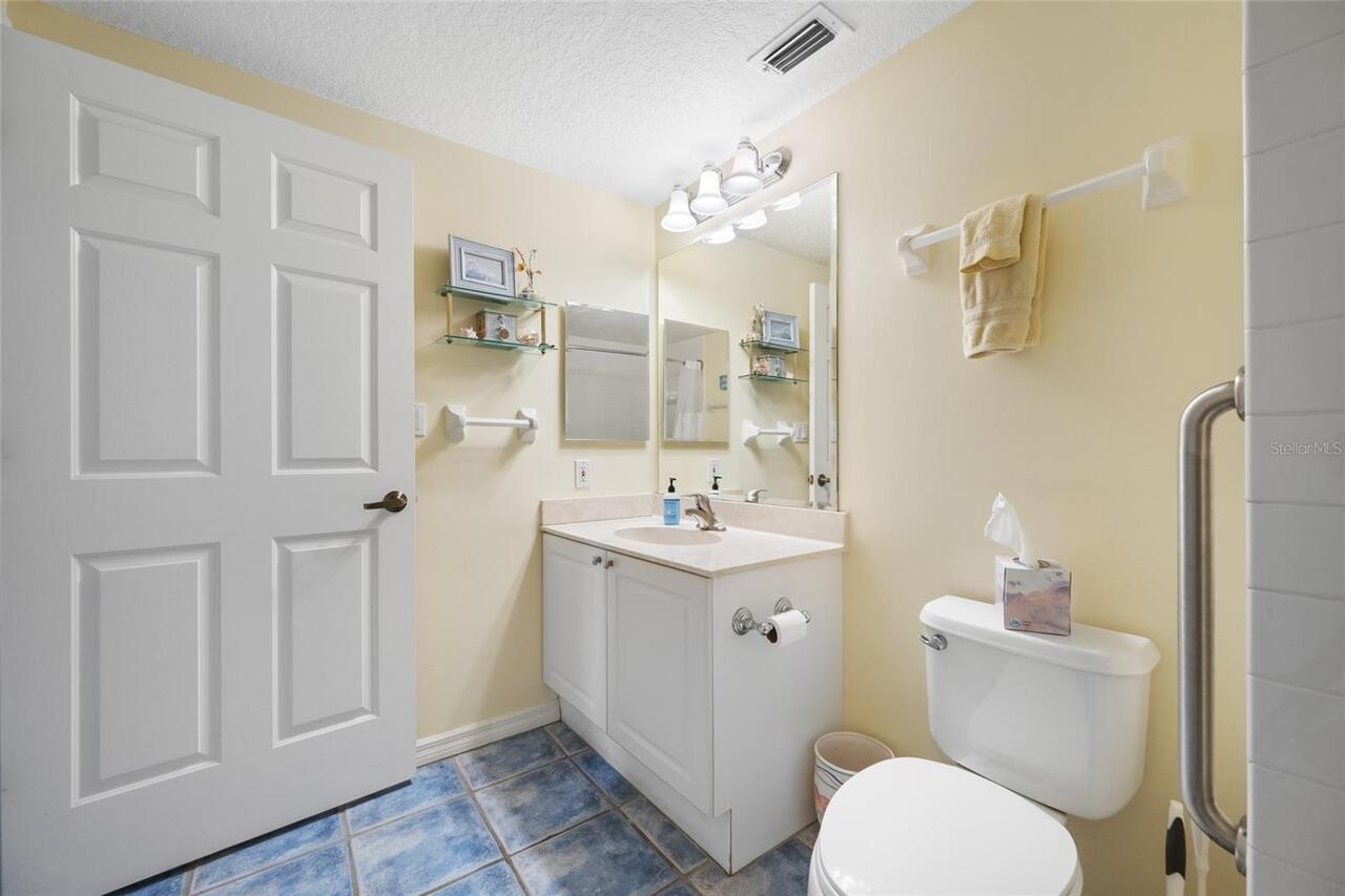 Listing Photo 18