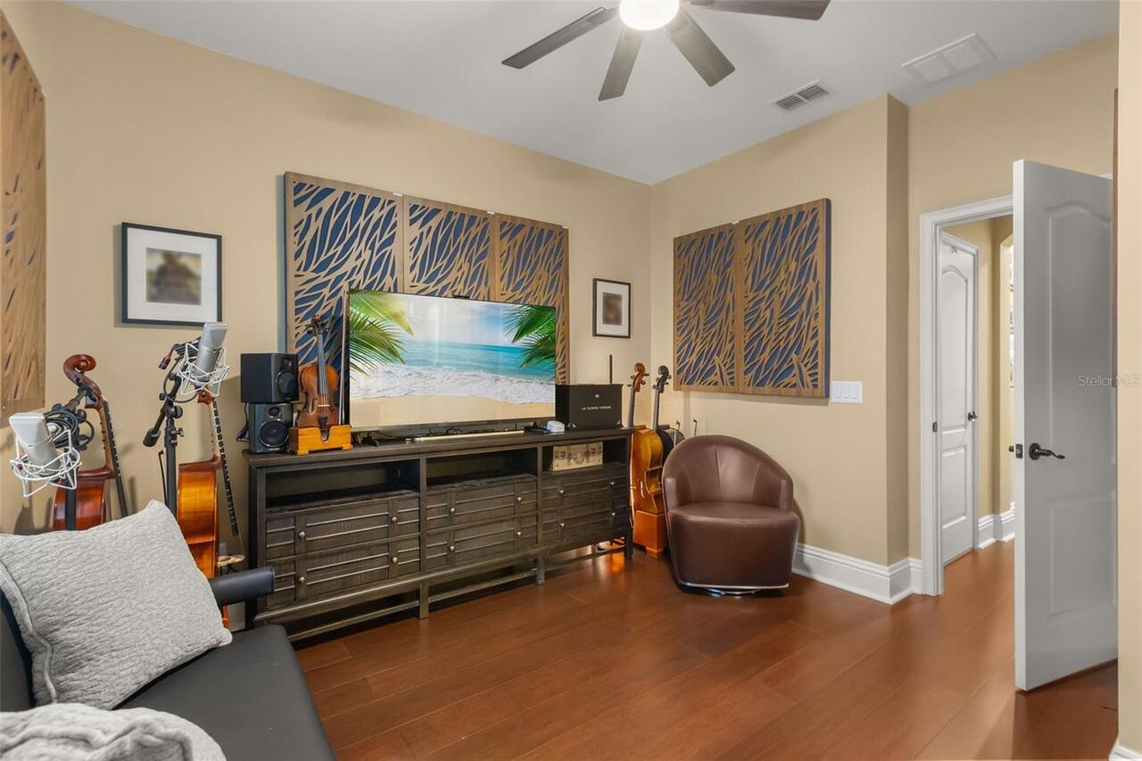 Listing Photo 35