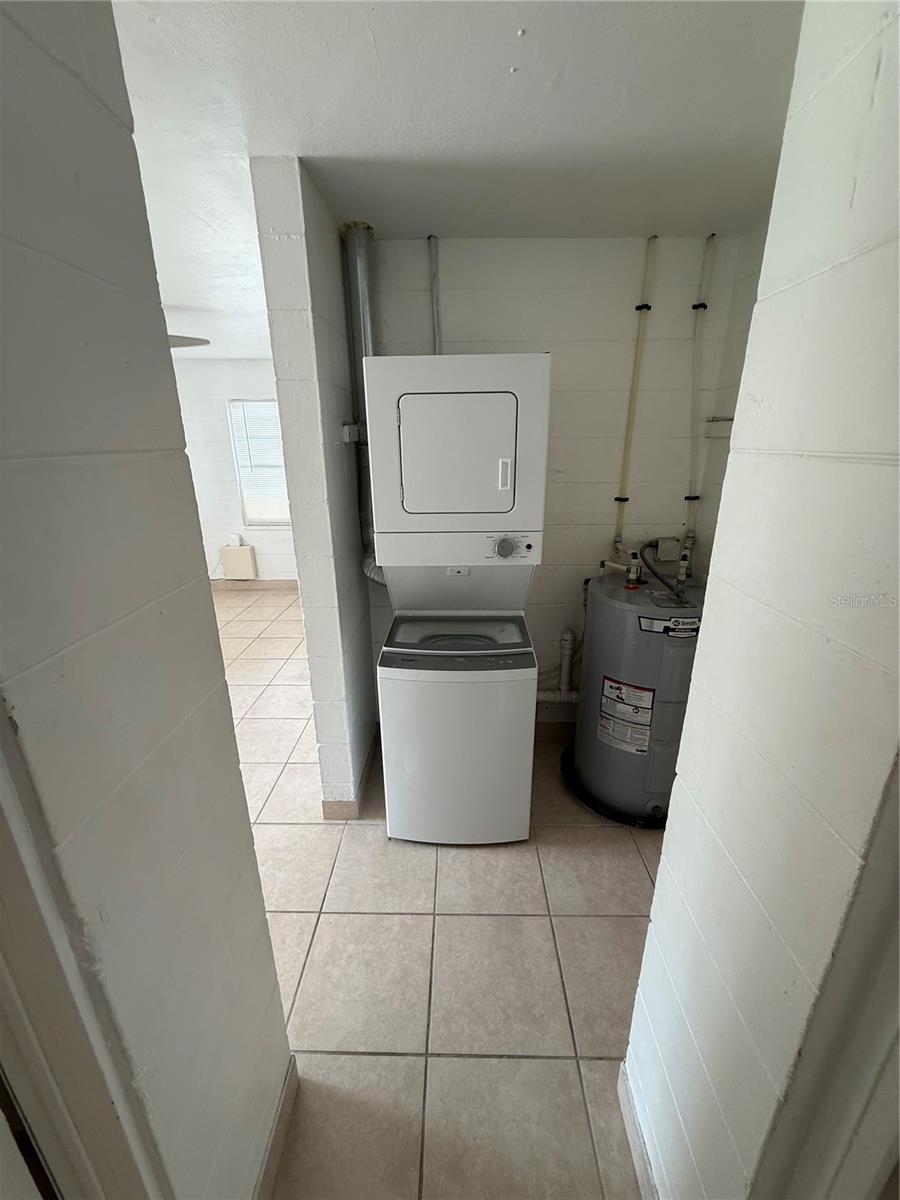 Listing Photo 8