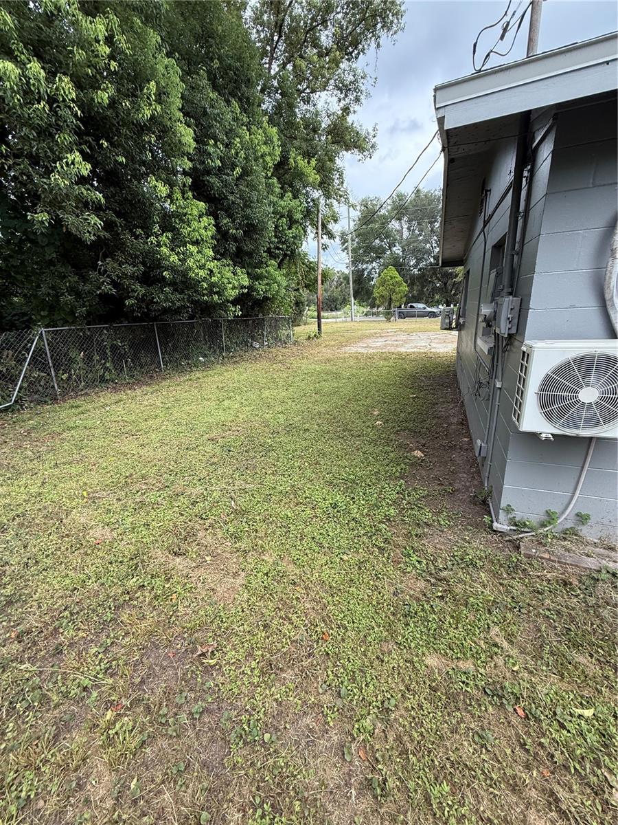 Listing Photo 9