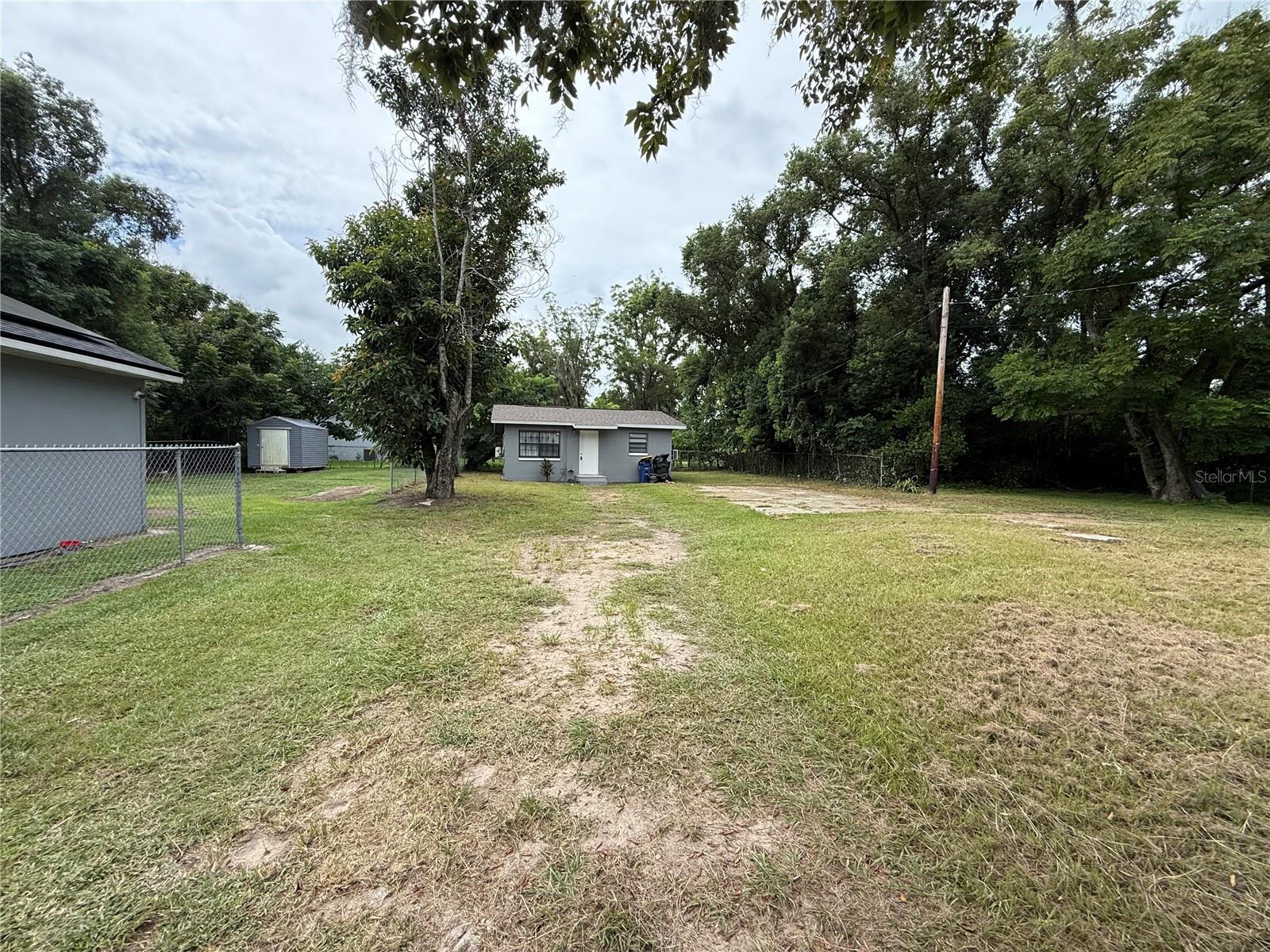 Listing Photo 11