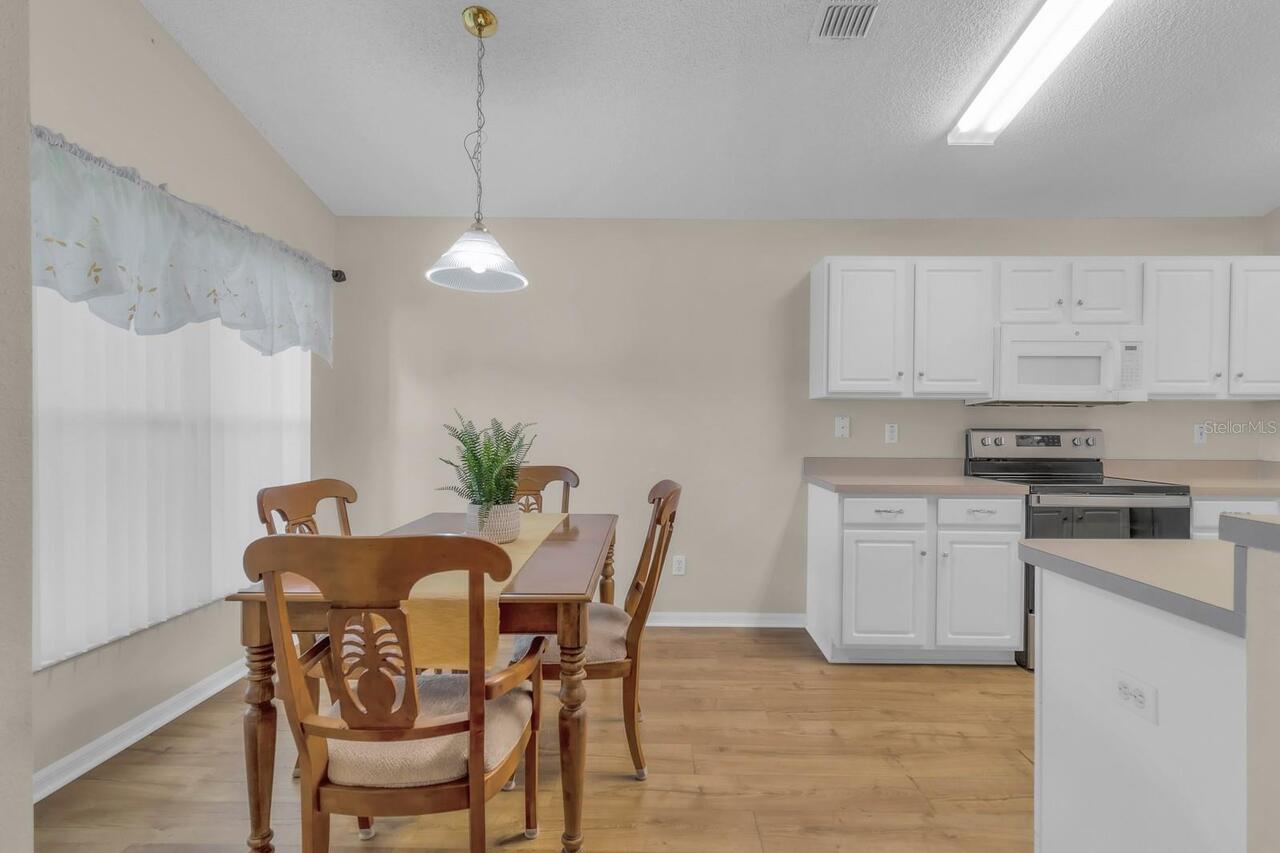 Listing Photo 9