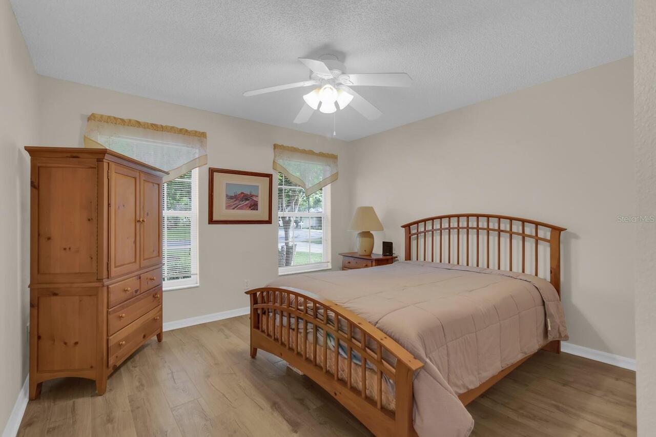 Listing Photo 22