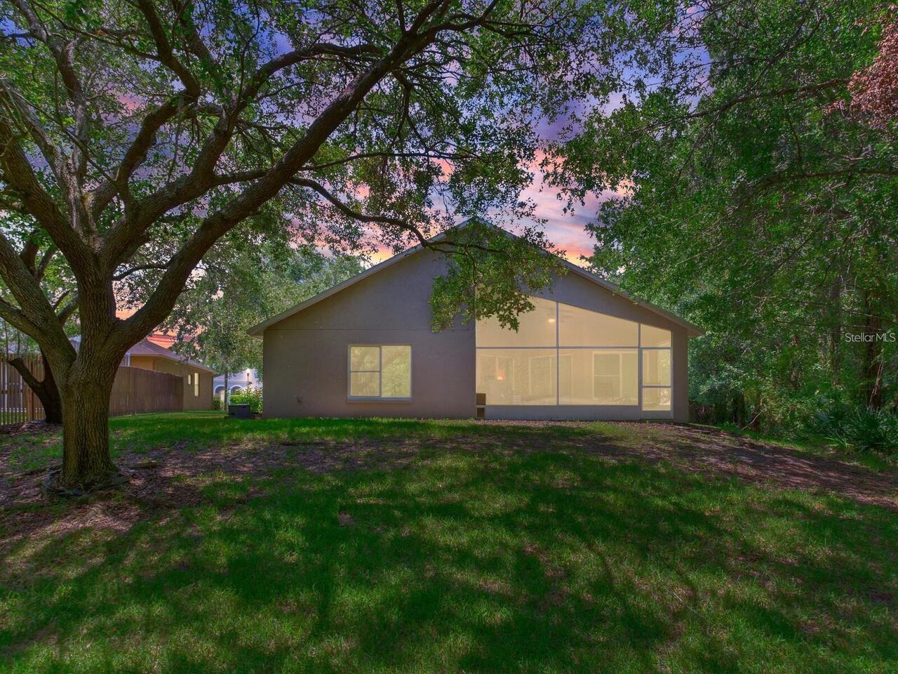 Listing Photo 32