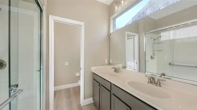 Listing Photo 21