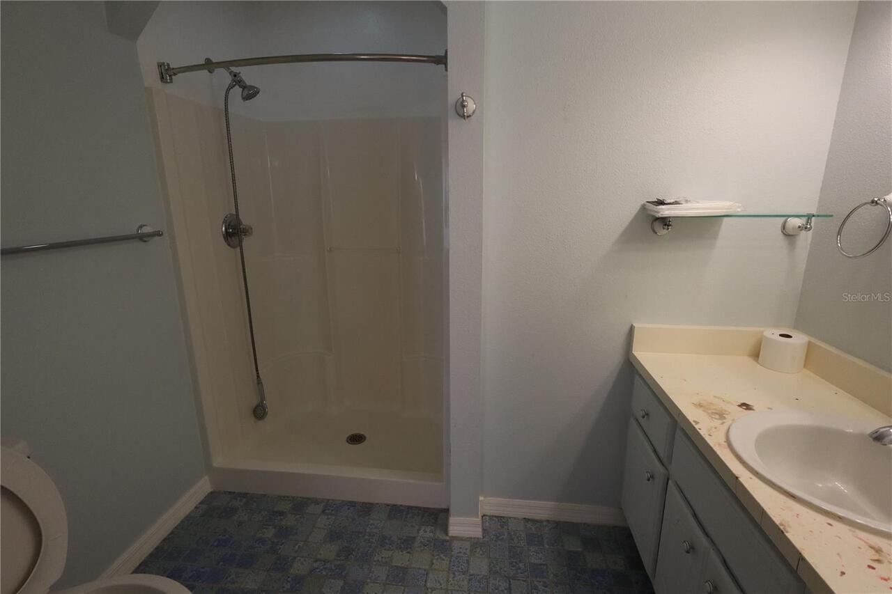 Listing Photo 7