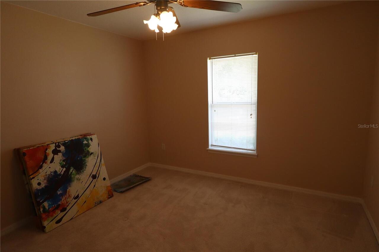 Listing Photo 9