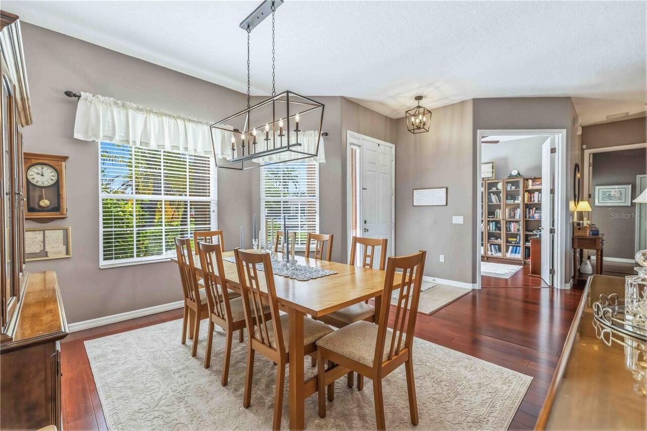 Listing Photo 12