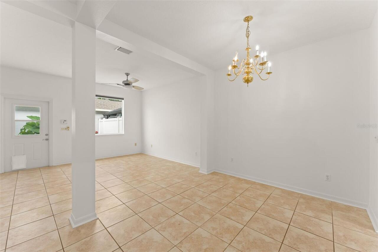 Listing Photo 8