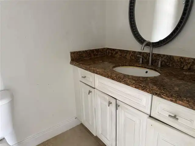 Listing Photo 28