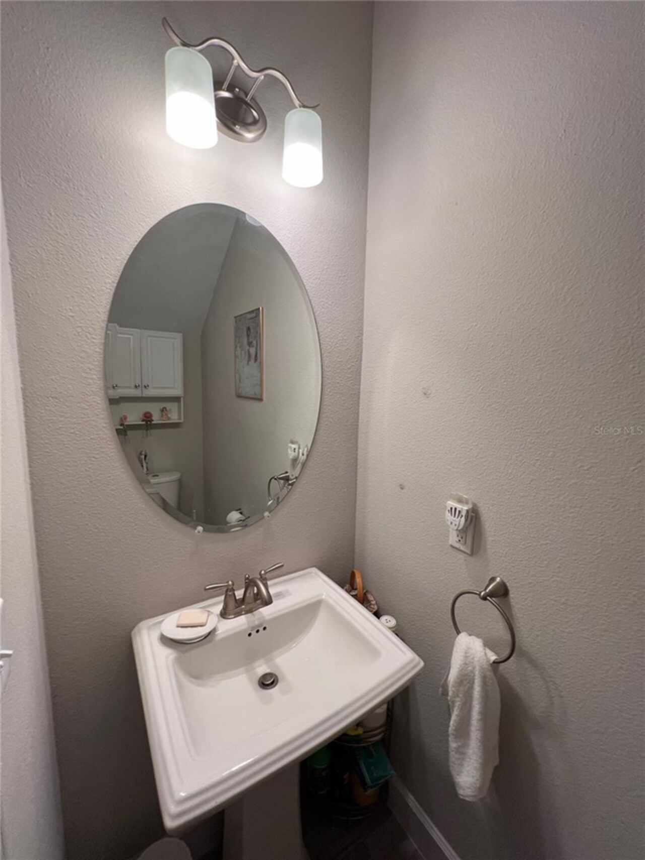 Listing Photo 9