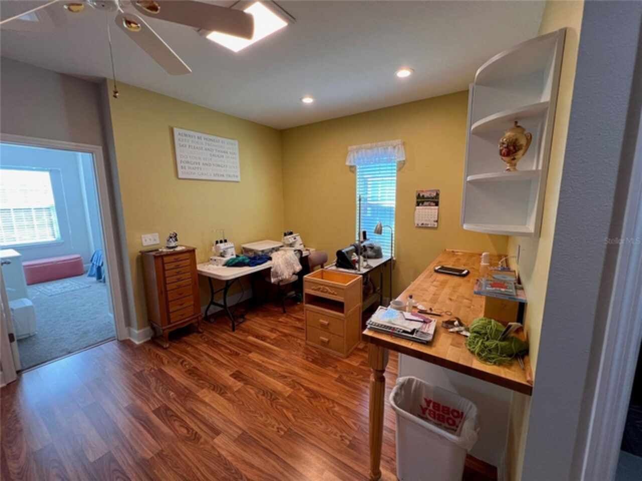 Listing Photo 11