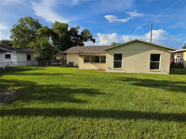 Listing Photo 15