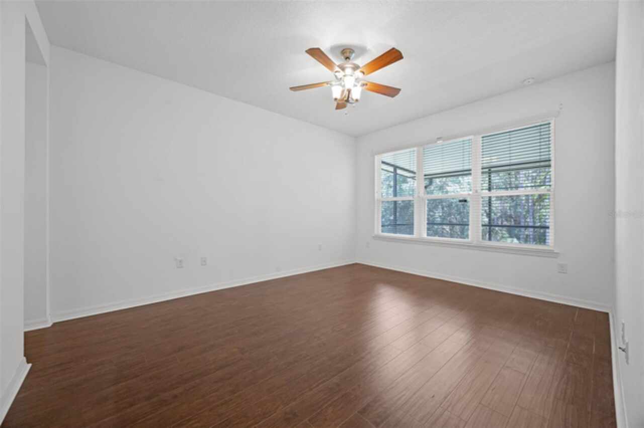 Listing Photo 13